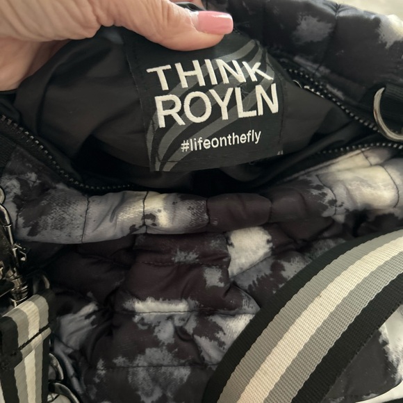 THINK ROYLN Black and White Tie-Dye Shoulder Bag - Picture 2 of 3